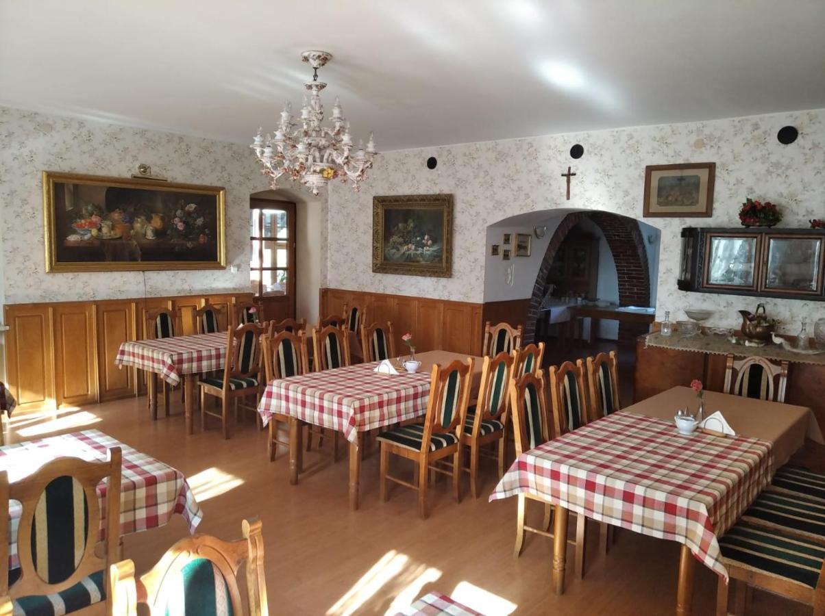 Dworek Pod Herbem Gądkowice 外观 照片