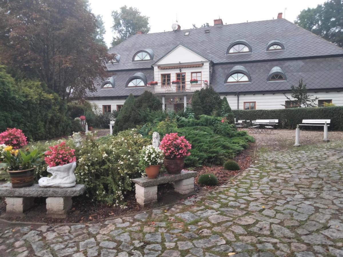 Dworek Pod Herbem Gądkowice 外观 照片