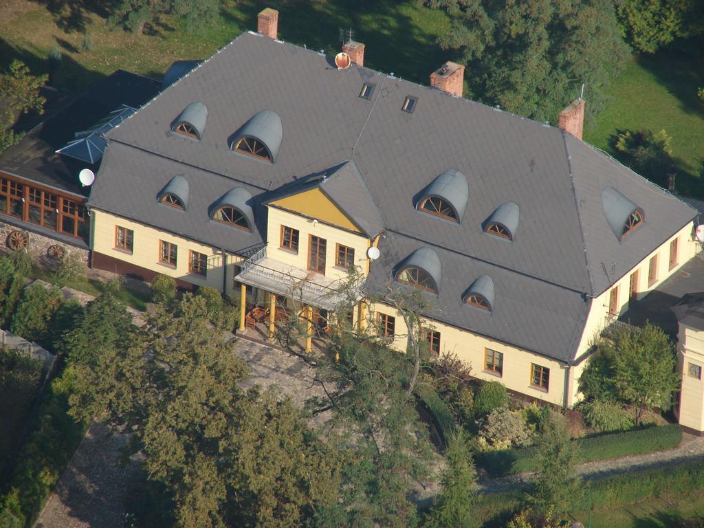 Dworek Pod Herbem Gądkowice 外观 照片